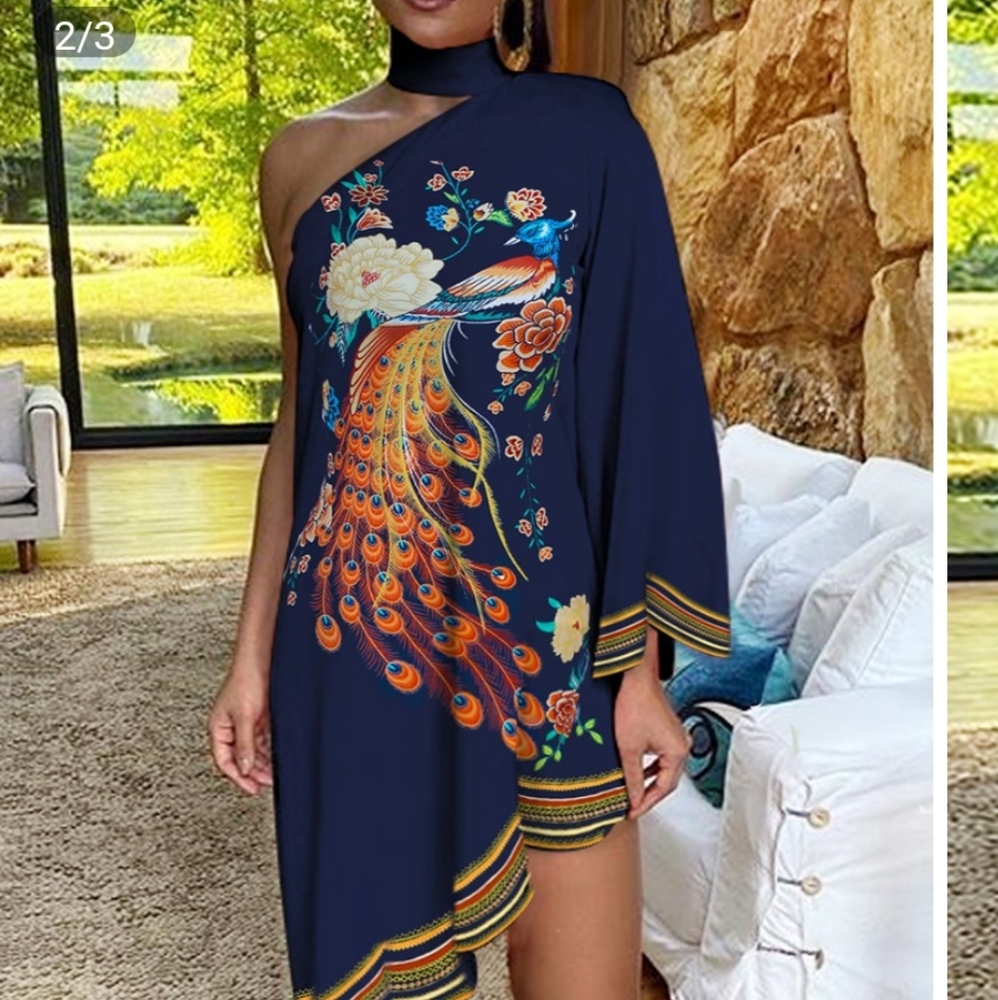 One shoulder dress